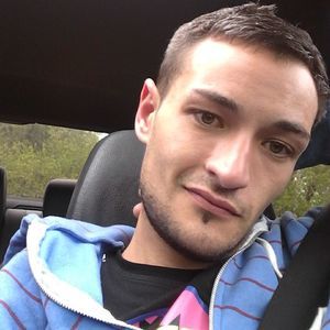 Meet your Posher, Jason